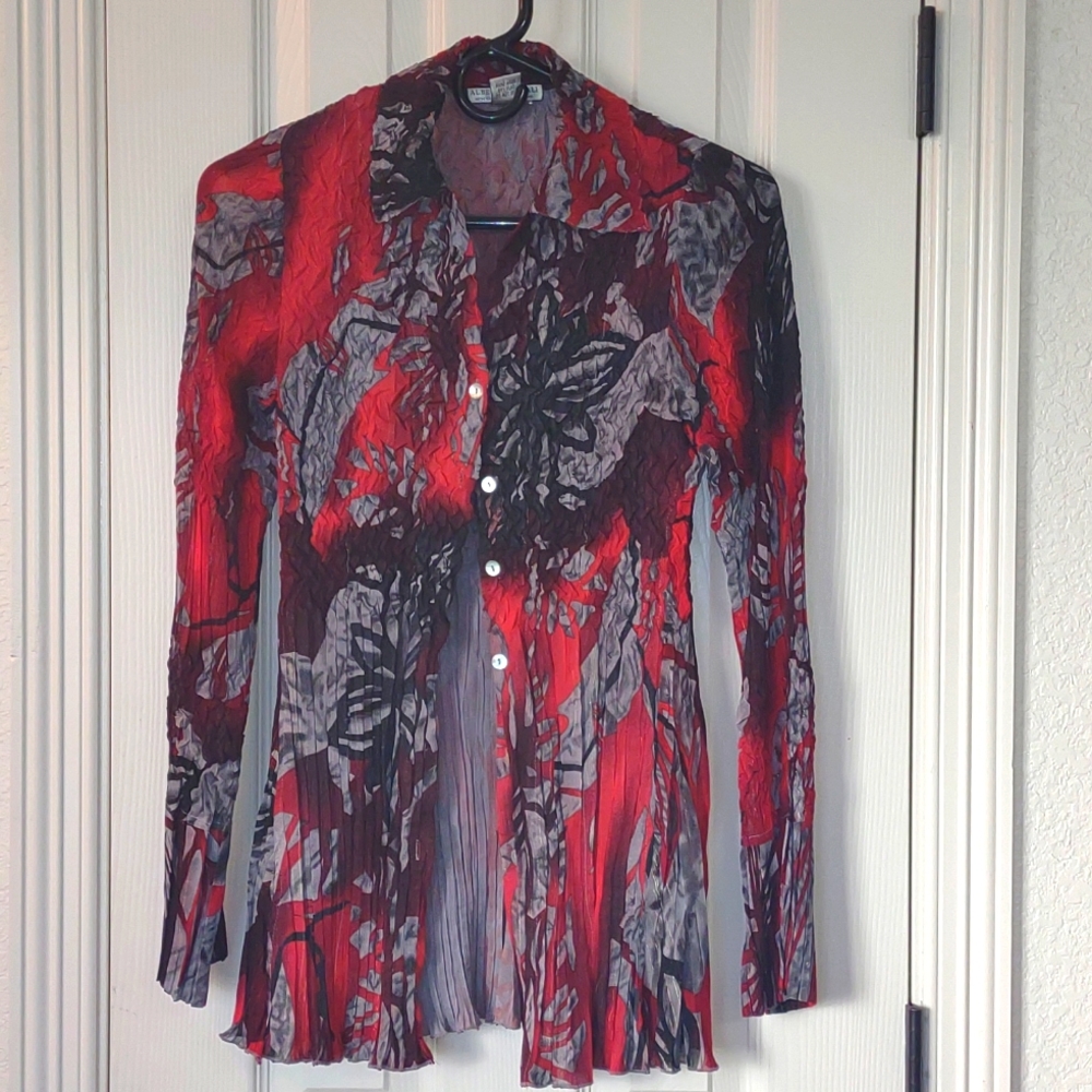 New w/o tags Alberto Makali multi-colored button down size small!